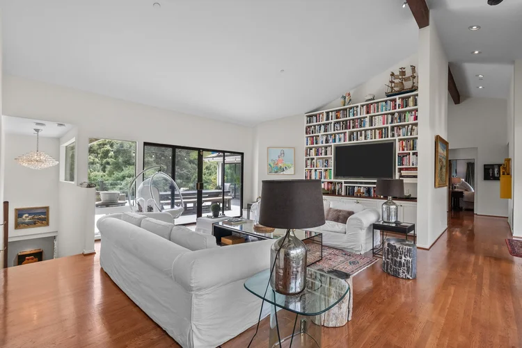 10697 Calle Quebrada — property photograph 23