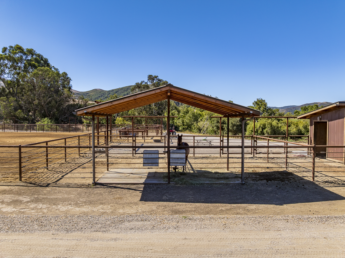 Big Bend Ranch - Built to Work - Web-04.png