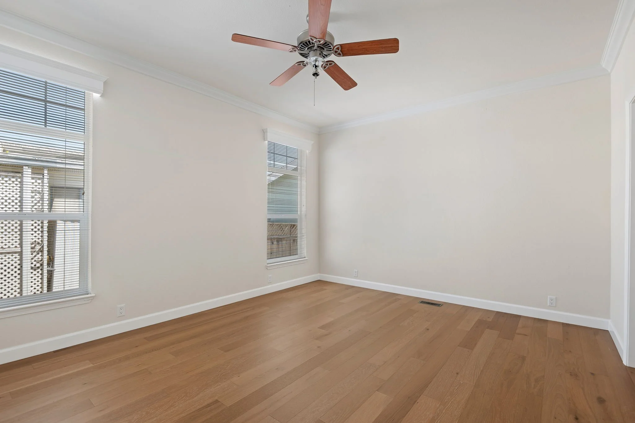 11-Primary Bedroom.jpg