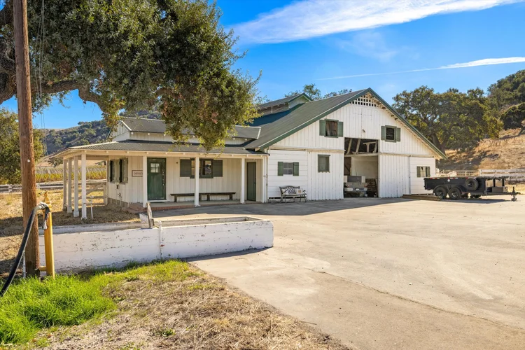 Carrari Ranch — property photograph 41