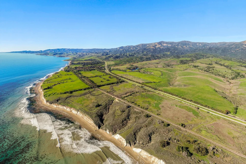 Naples/Santa Barbara Ranch — coast & landscape photograph