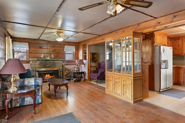 The Halfway Station — property photograph 30