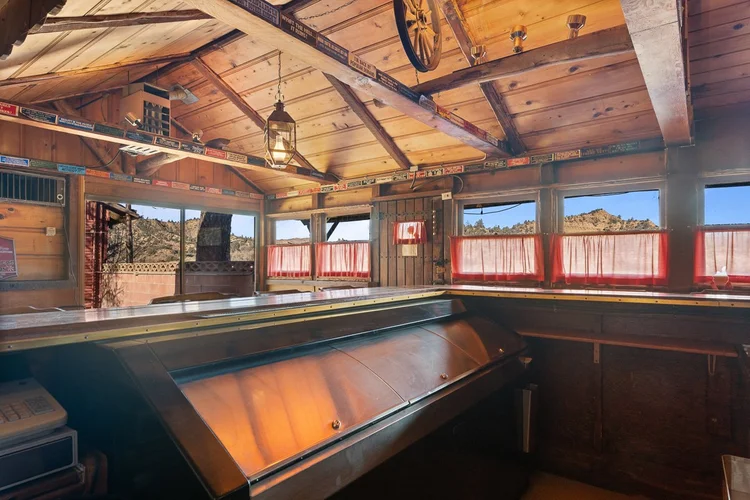 The Halfway Station — property photograph 17