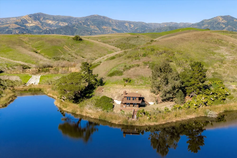 Freshwater lake at Naples Ranch