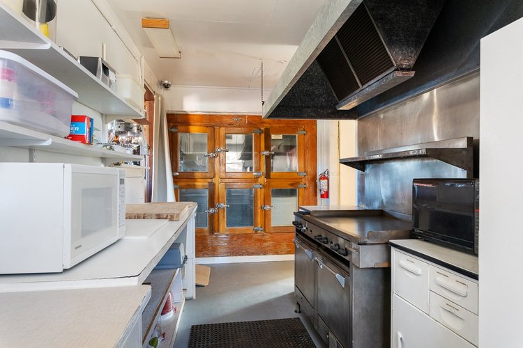 The Halfway Station — property photograph 19