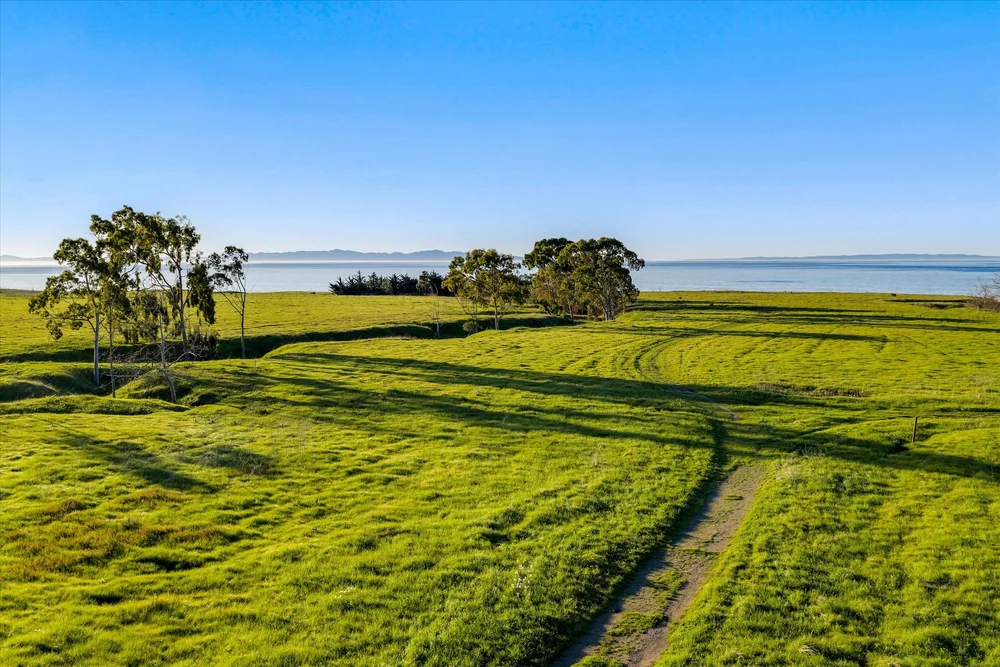 Naples/Santa Barbara Ranch — coast & landscape photograph