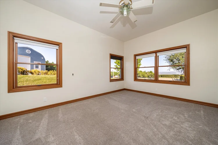 Half Barrel Ranch — property photograph 22
