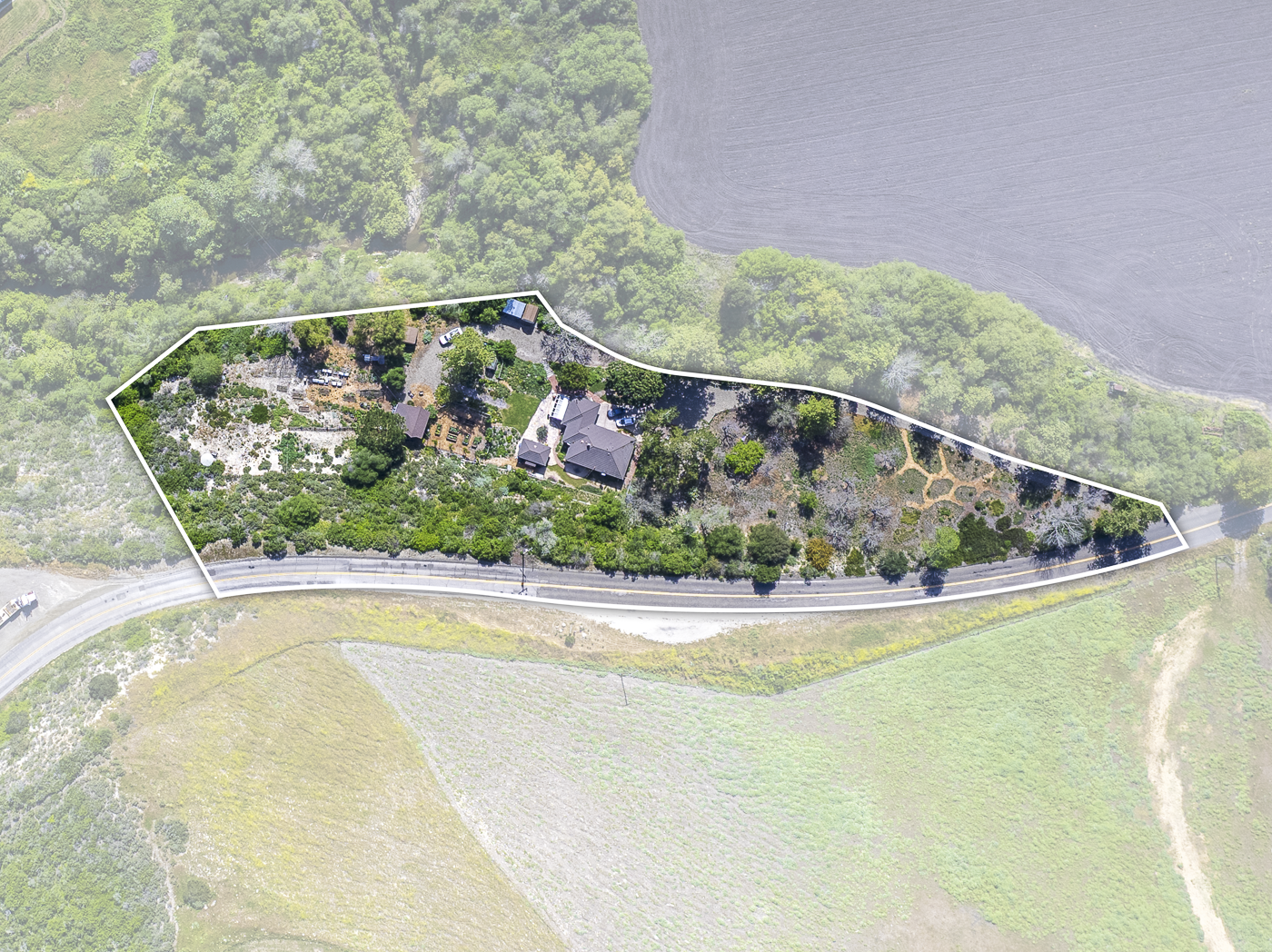 3226 Jalama - Property Line - Web-3.png