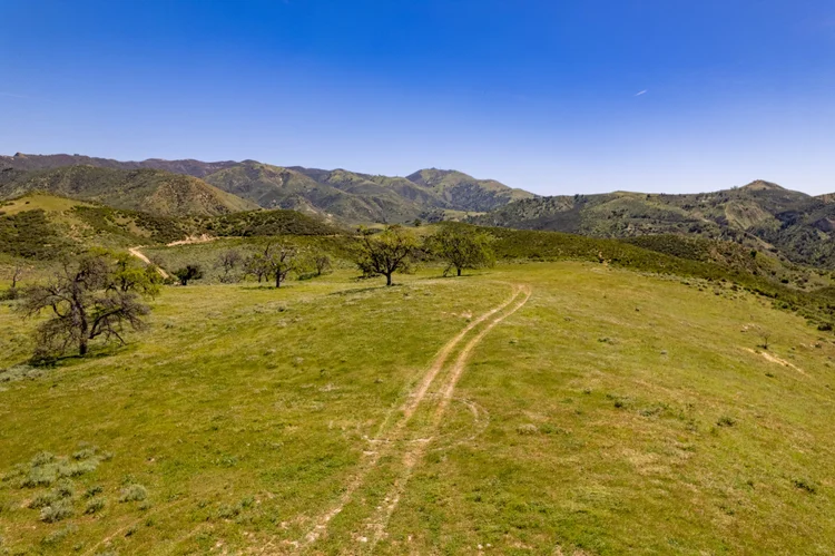 Poe Ranch — property photograph 6