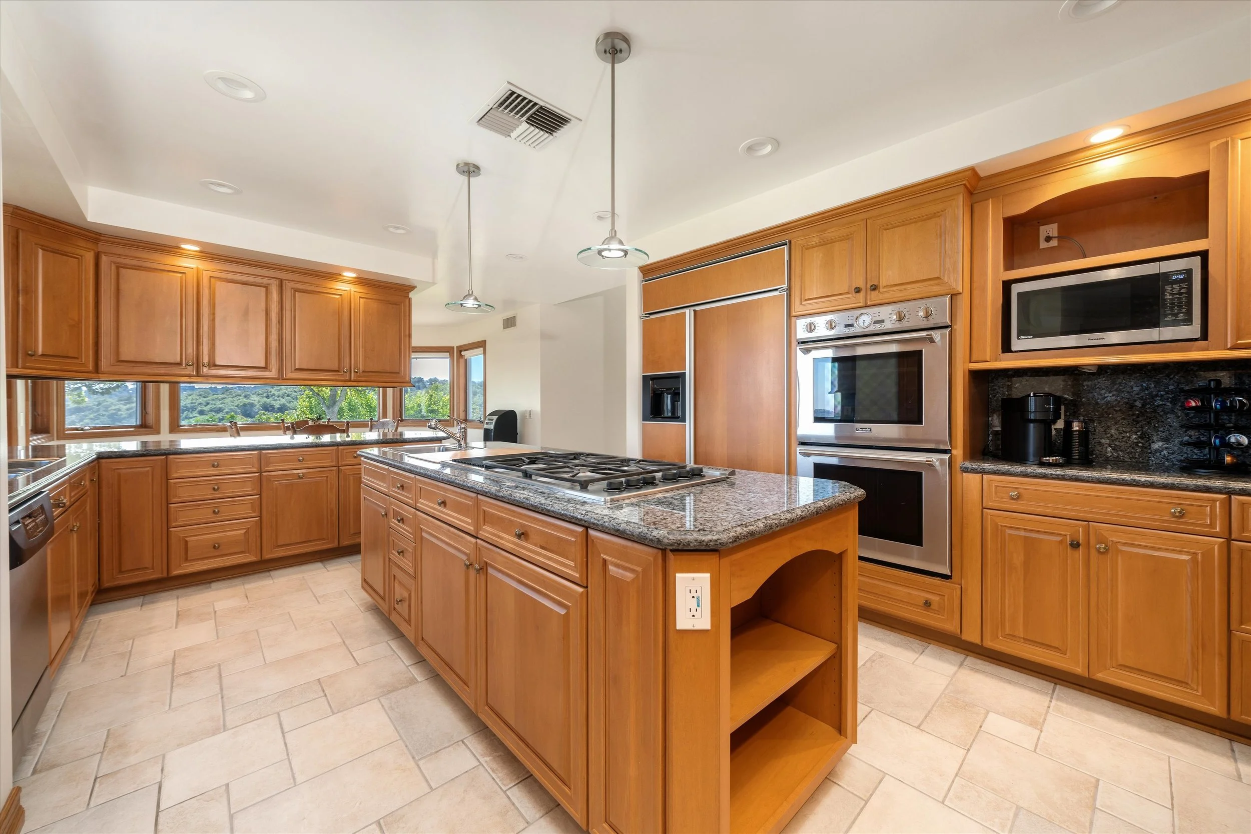 19-6150 Baja Vista Dr - 19.jpg
