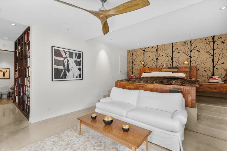 10697 Calle Quebrada — property photograph 43