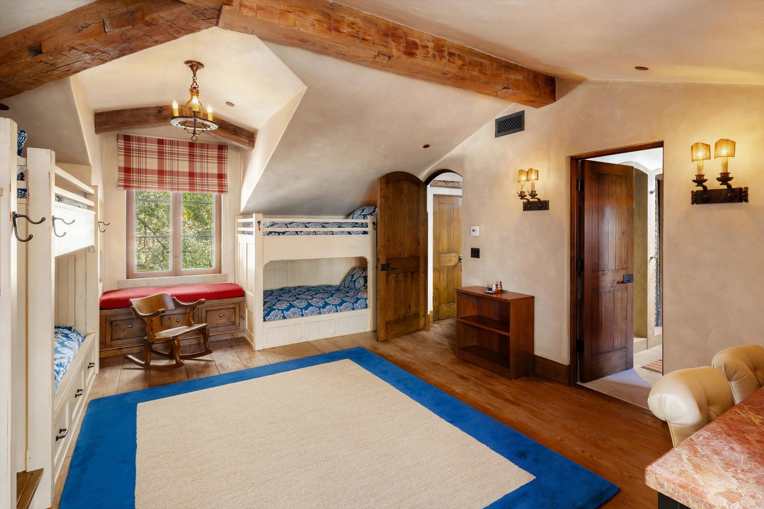 054-1915 Monte Alegre Dr-54.jpg