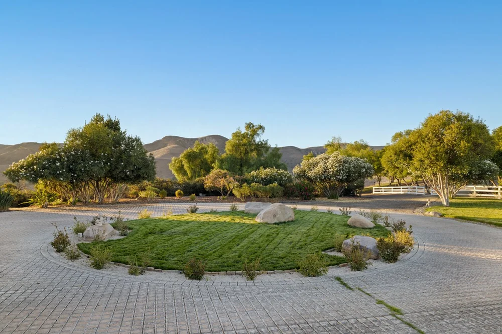 Circle K Ranch — round house photograph 61