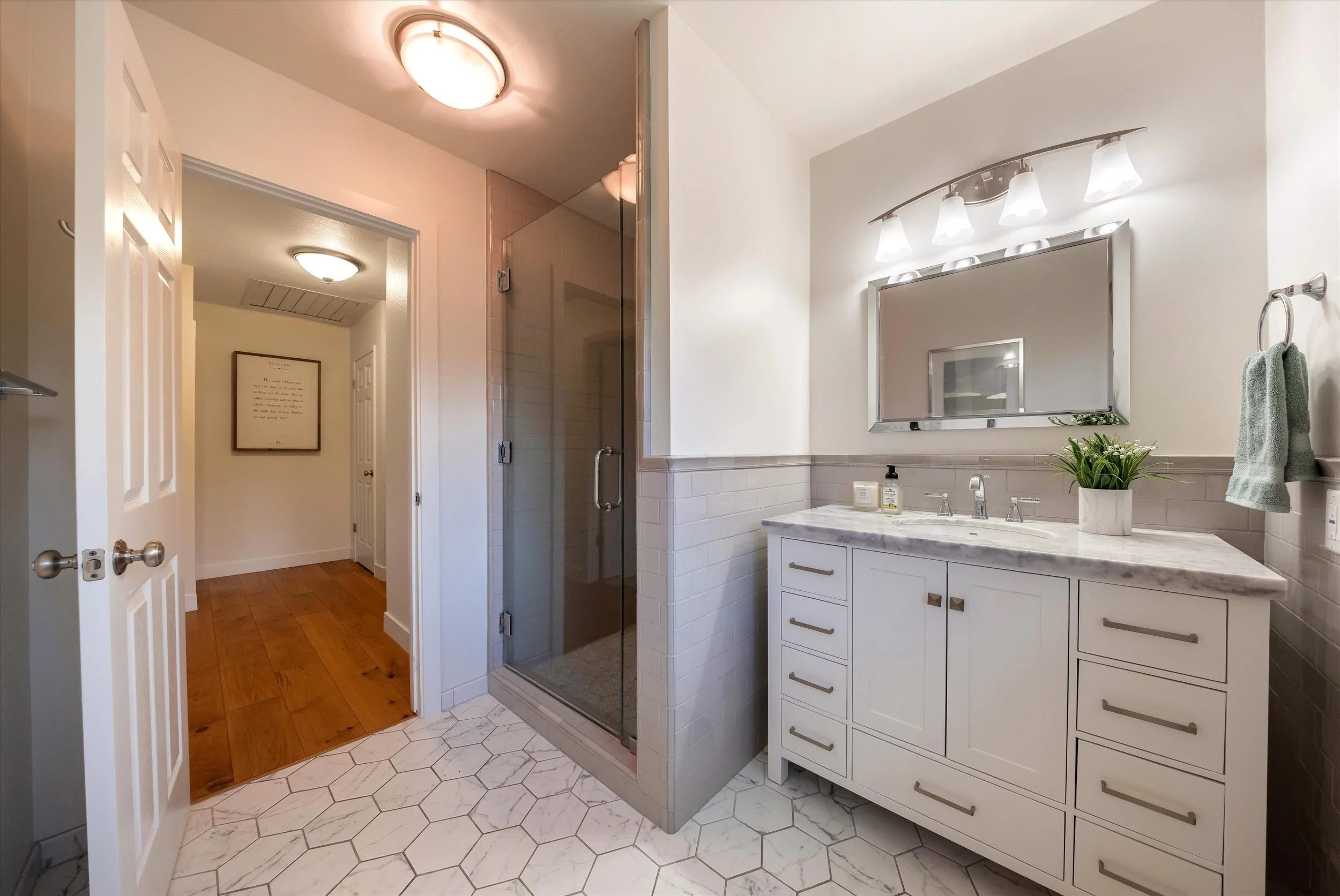 16-68 Hickory Way - 16.jpg