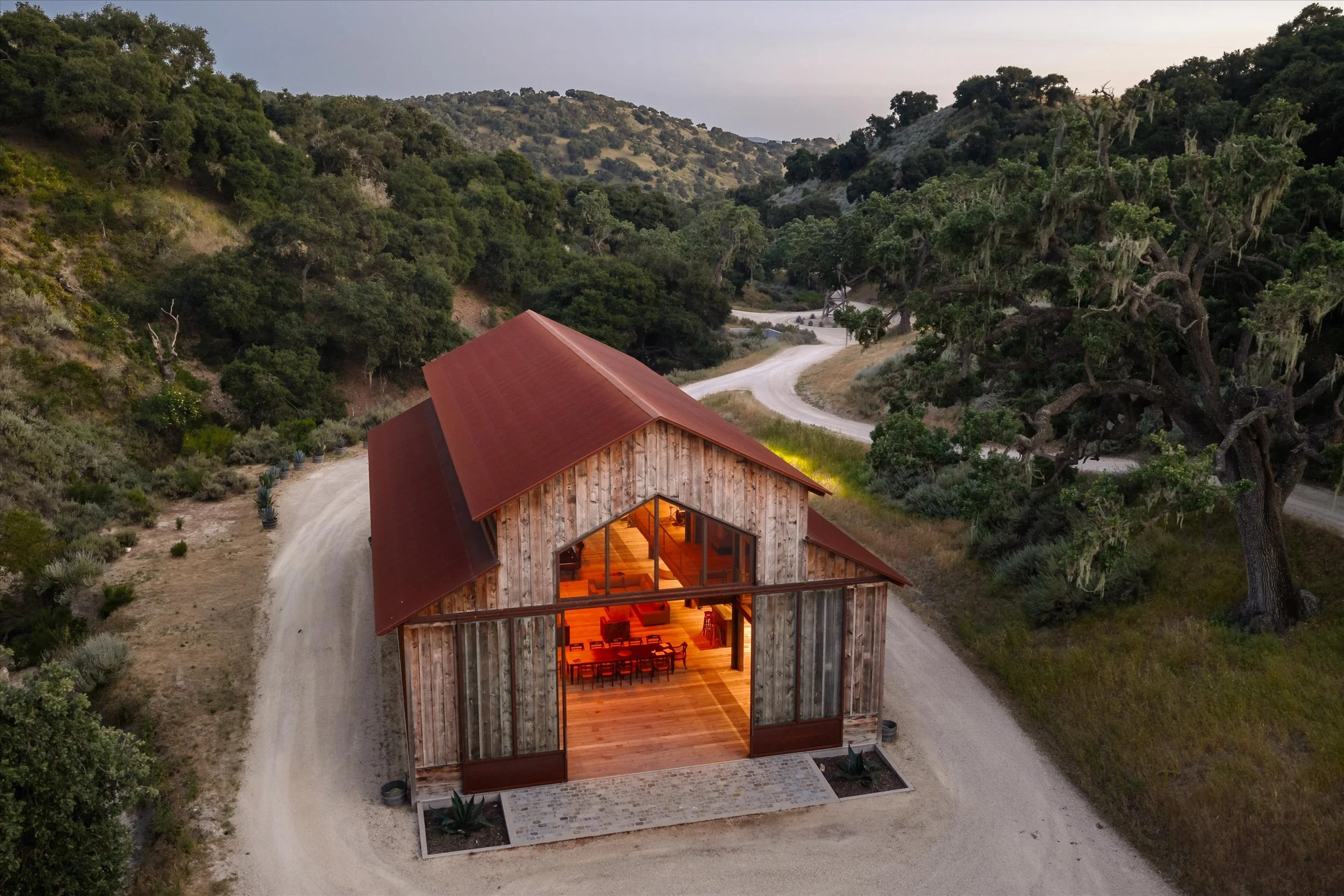 7 MLS  - 3226 Jalama.jpg