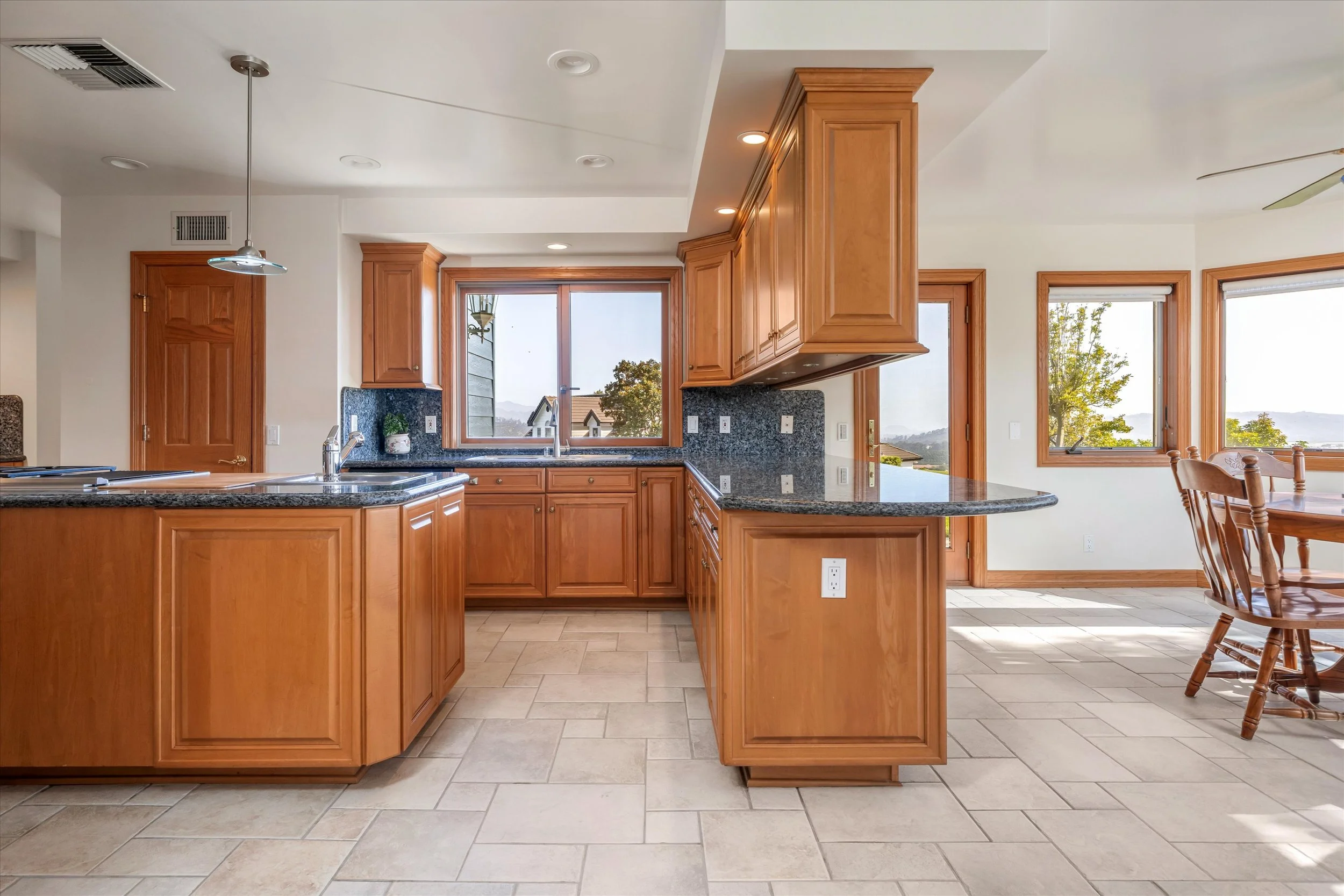 15-6150 Baja Vista Dr - 15.jpg