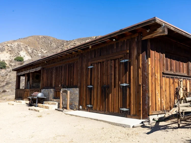 4 Oaks Ranch — property photograph 8