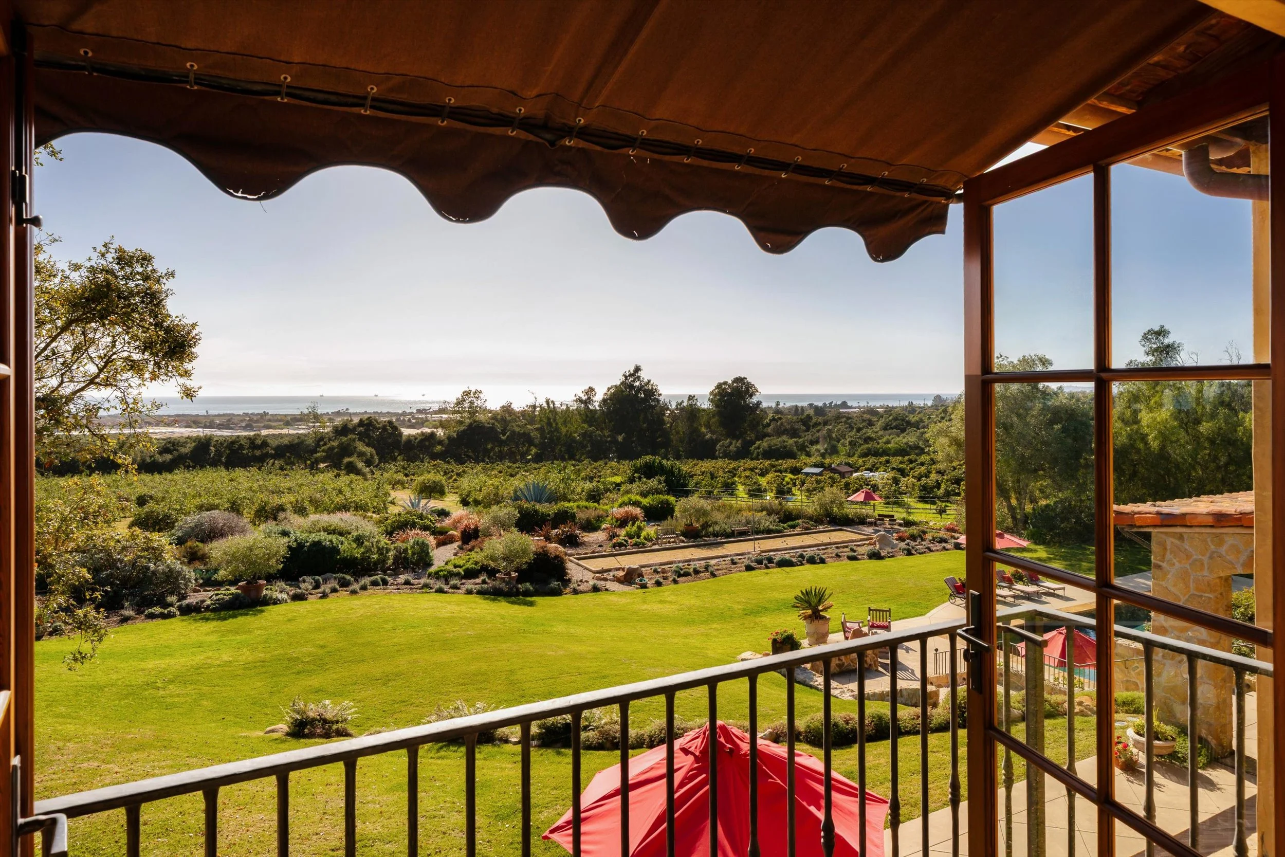 050-1915 Monte Alegre Dr-50.jpg