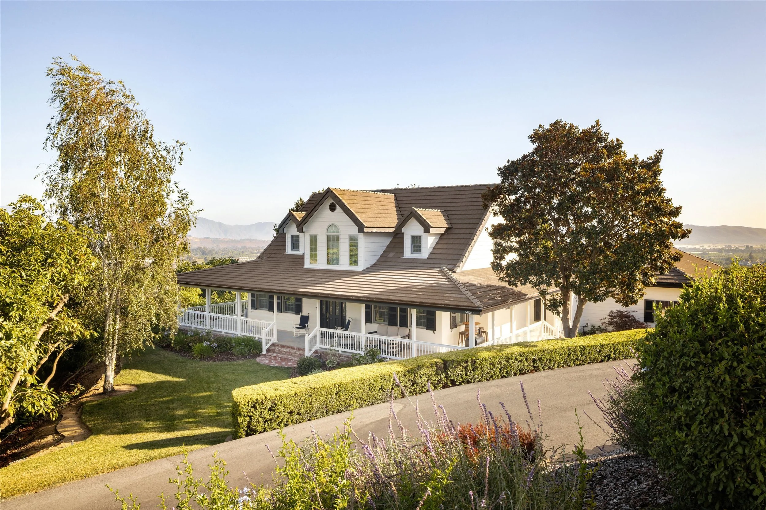 HALF BARREL RANCH  |  Somis  |  ±20 Acres  |  $4,000,000