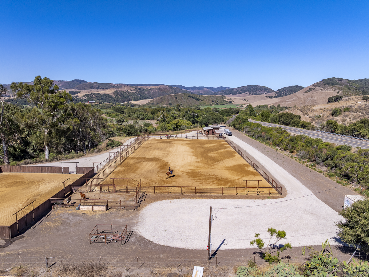 Big Bend Ranch - Built to Work - Web-08.png