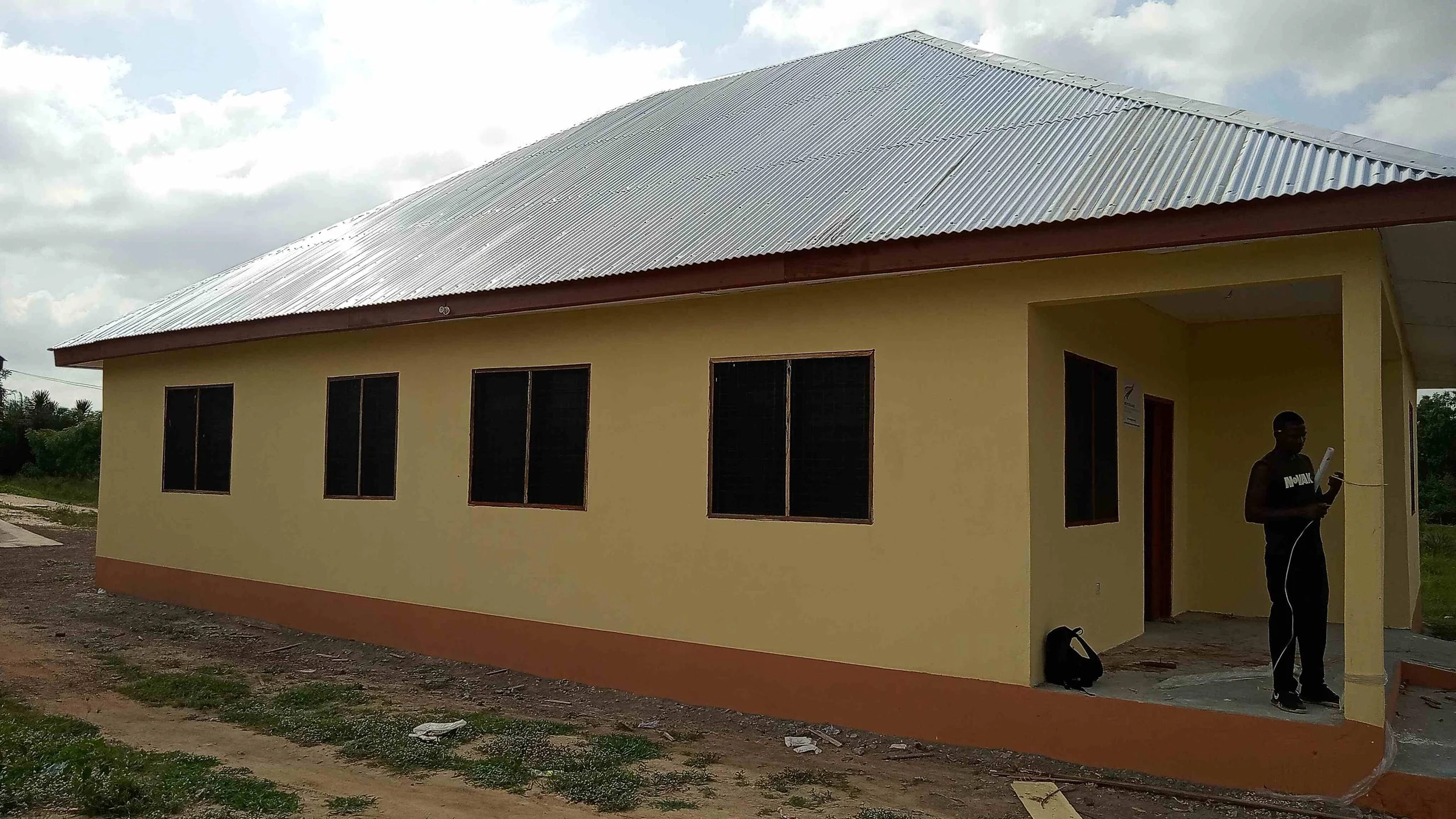 Anike Foundation Helps to Improve Healthcare Facilities at Mafi-Dedukope Clinic, Ghana