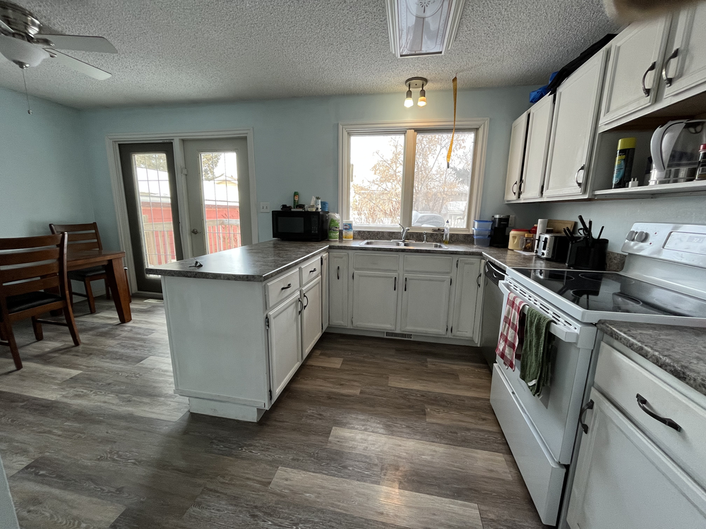 Services 4 — Stewart Realty