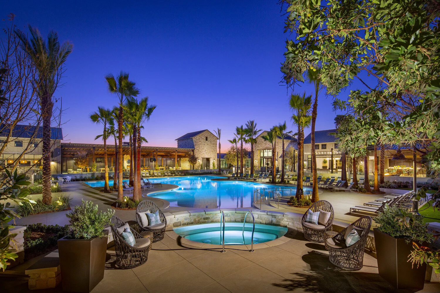 1942-21-Pool_Overall_Dusk_TesoroViejo-Club_McCaffrey-Homes_EricFiggePh_medium.jpg