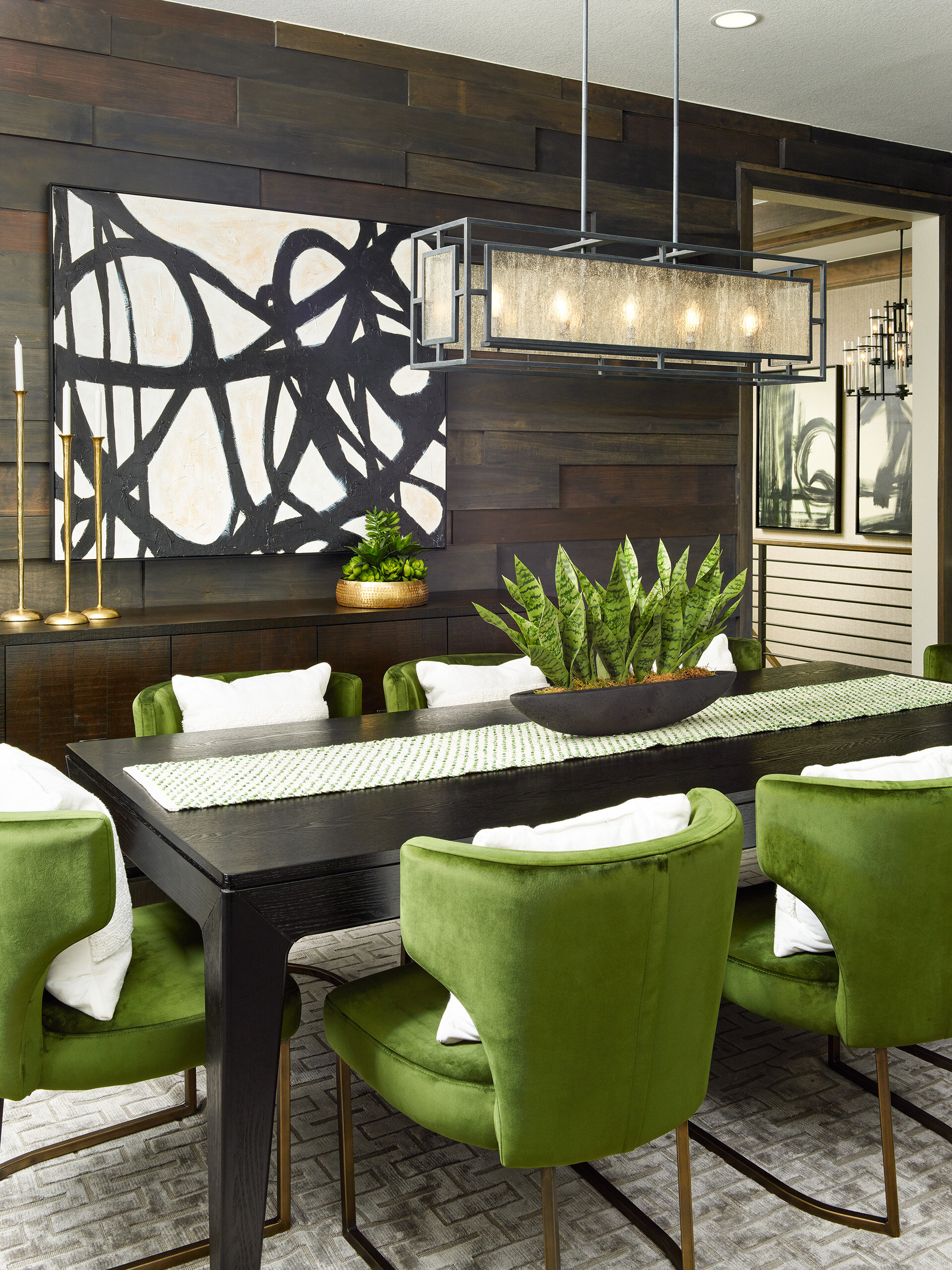 Canyons_Retreat_Enclave_Model_Dining Vignette.jpg