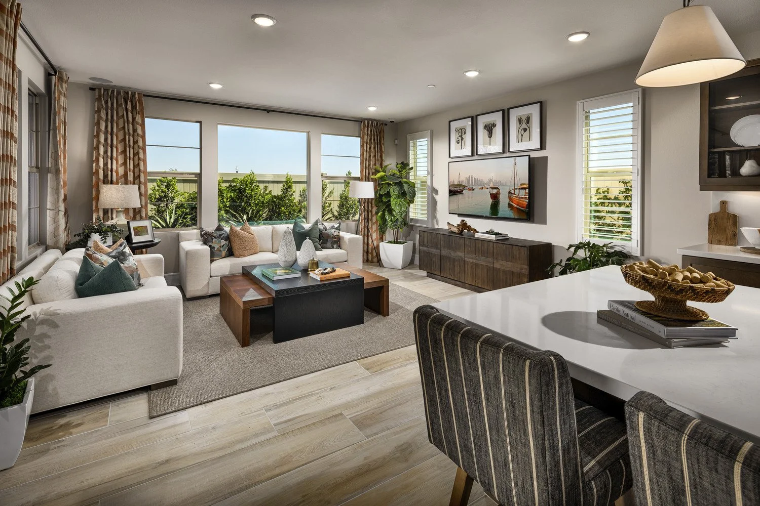 4-Stella-P4_Family Room_medium.jpg