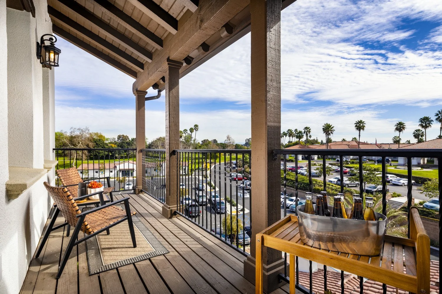 09_Los Coyotes_P6yr_Guest Suite Deck_medium.jpg