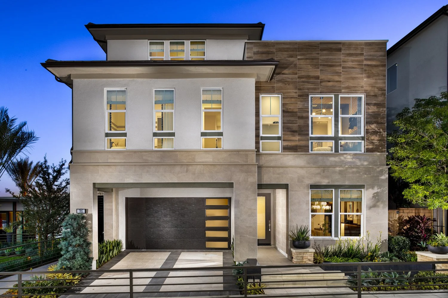 01_MH_Viewpoint_Apex_Front Elevation_medium.jpg