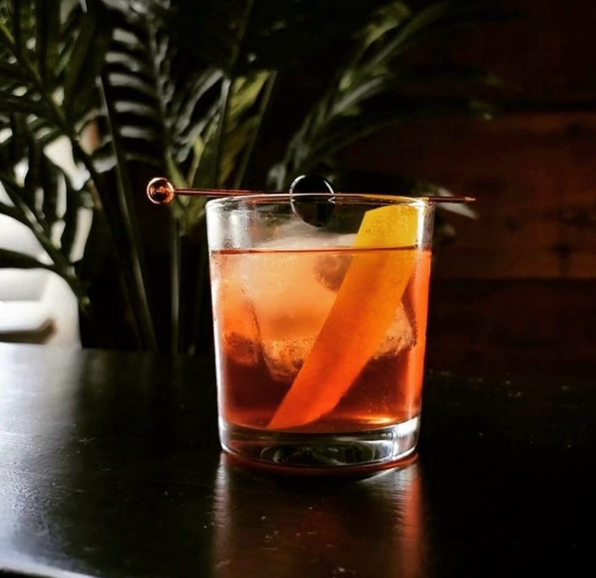 Tonight! The Horace Trahan show has been moved to The Sidecar (doors at 6pm and show at 7pm) food will be served.
Hideaway is open for dinner 5-11pm
Happy Hour 5-7pm
$5 old fashioned &bull; margarita &bull; tom collins &bull; lemon drop &bull; house 