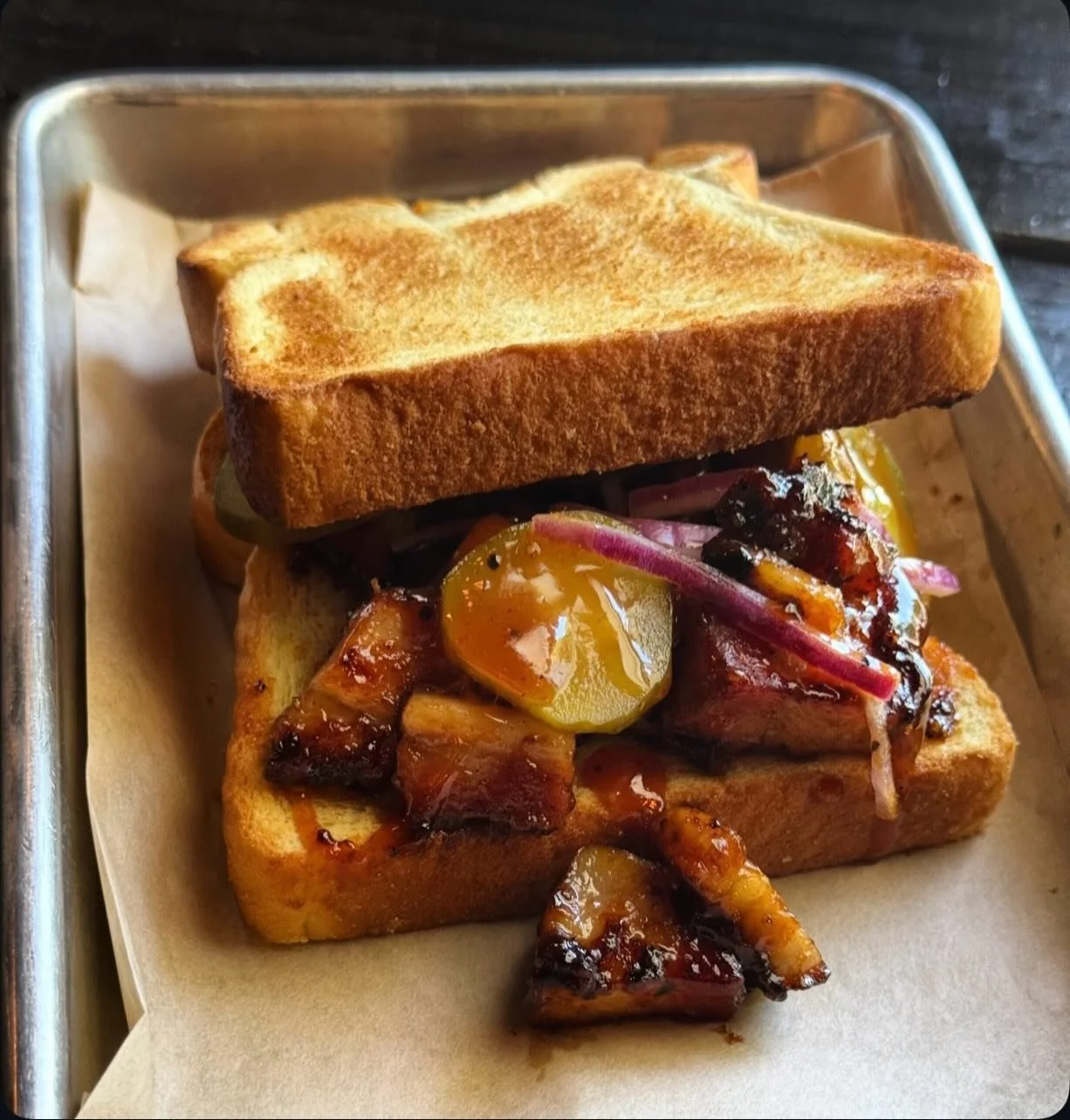 We love Horace and he loves our burnt ends so we decided to make a burnt ends Sandwich, introducing &ldquo;That burntt thing&rdquo;
