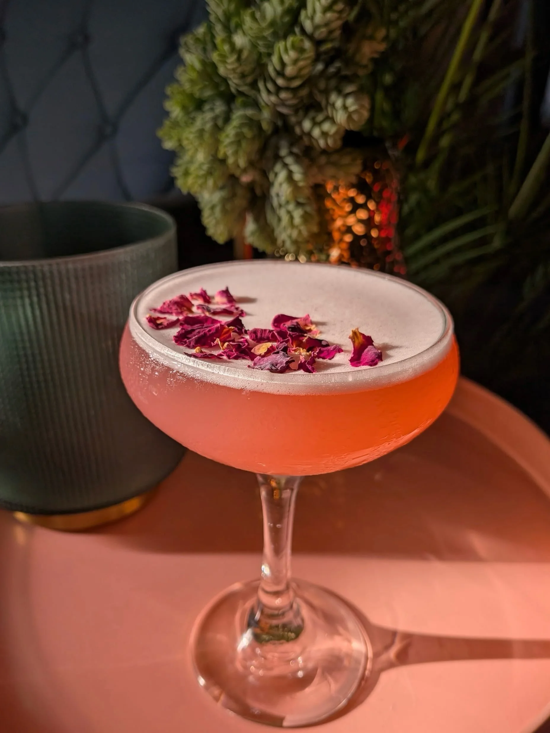 Next up
&ldquo;5 Roses&rdquo;
Four Roses Small batch, Rose liqueur, simple syrup, lemon juice, Fee foam, orange bitters
