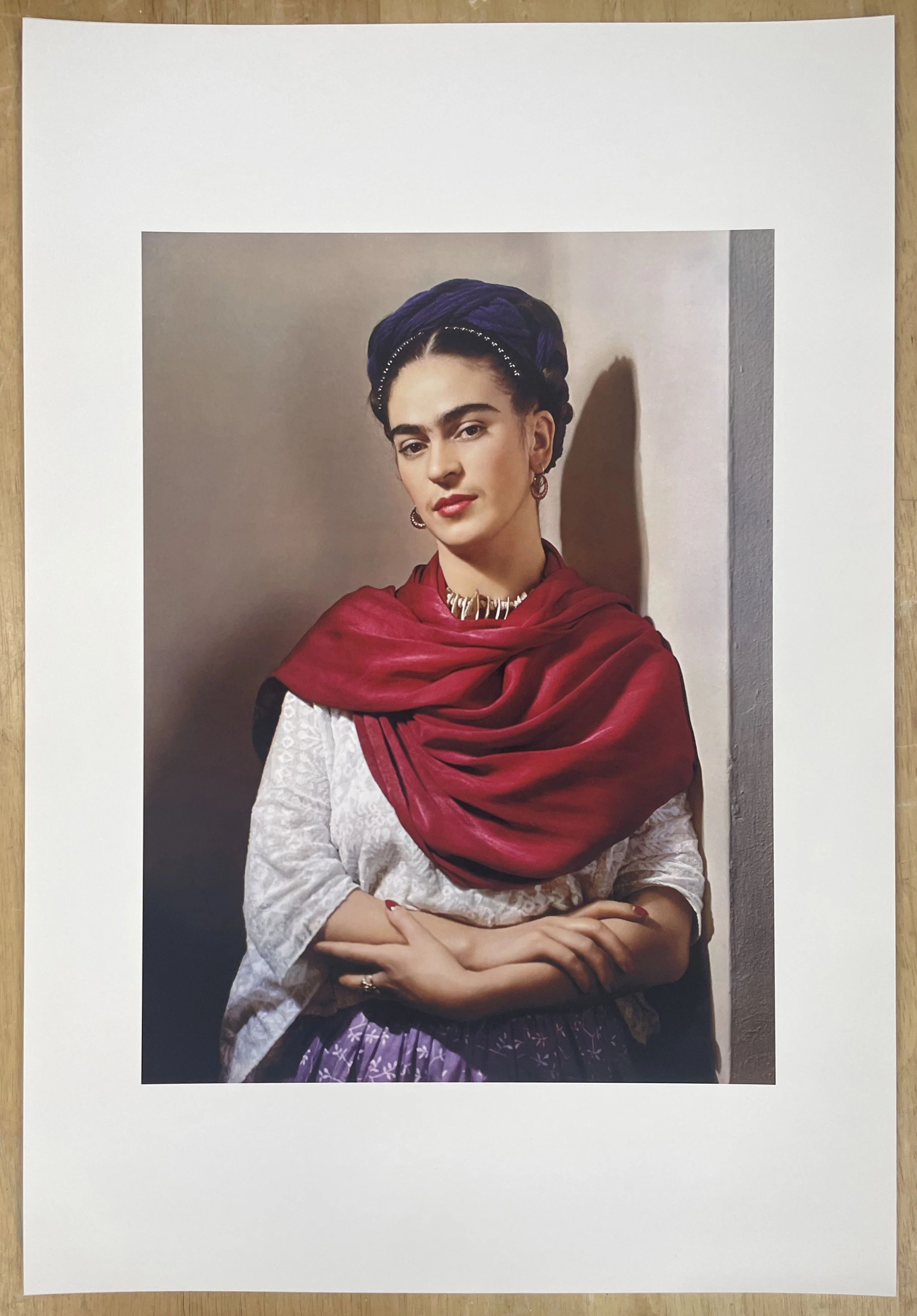 1_14166_Muray_Frida Kahlo in Magenta Rebozo.jpg
