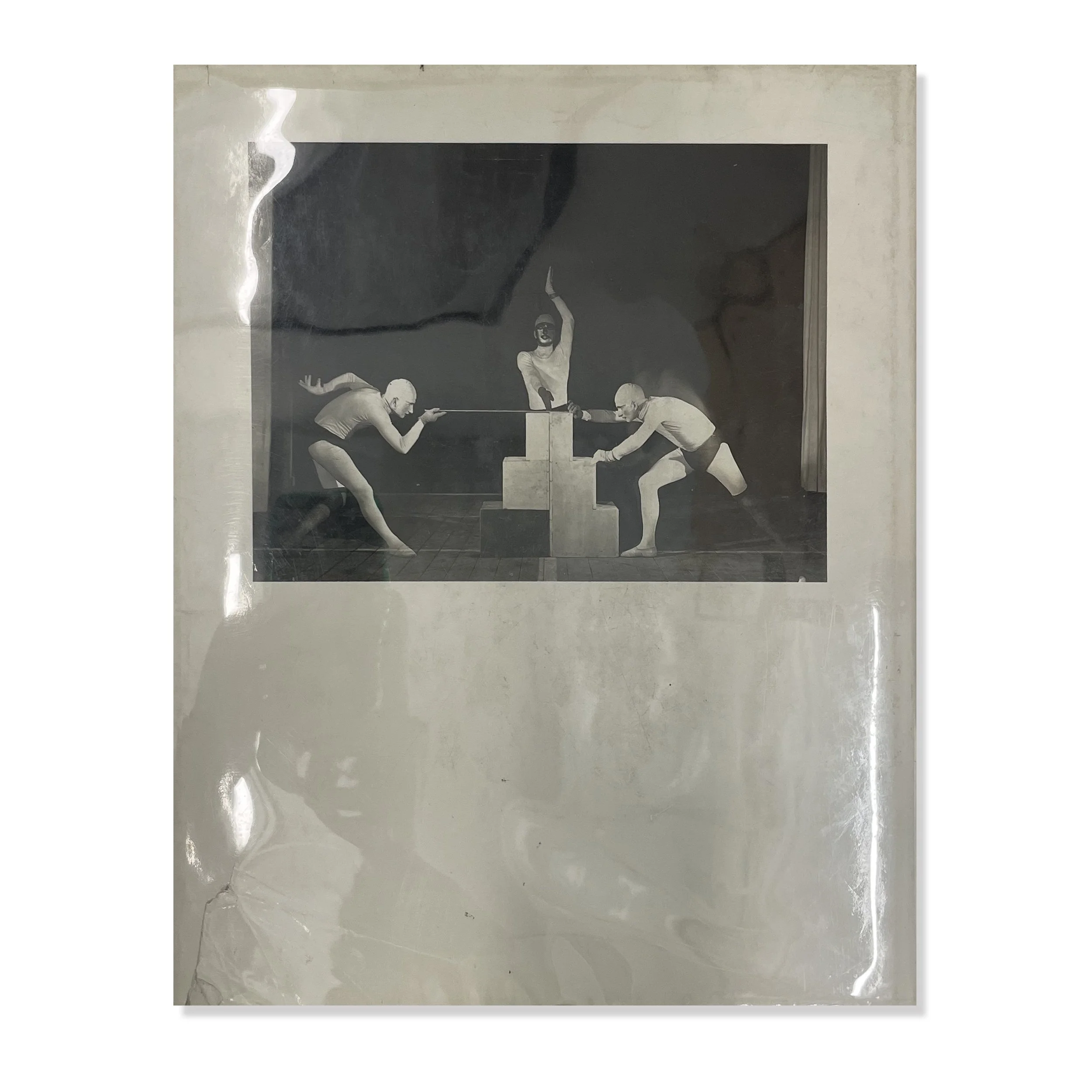 Fotografien Bauhaus Dessau by Erich Consemüller — PDNB Gallery
