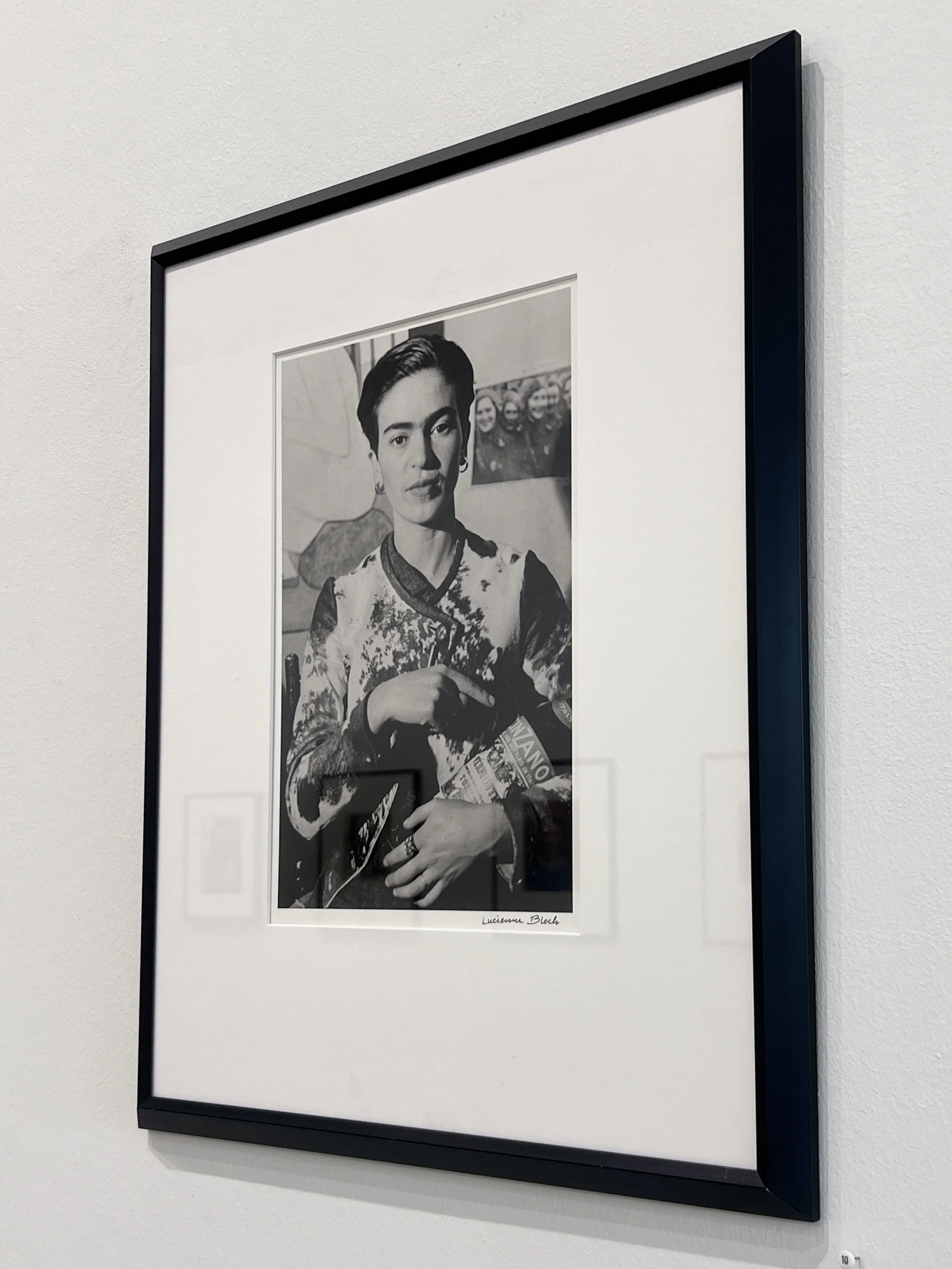 5_LucienneBloch_Frida with Cinzano Bottle_1935.jpg