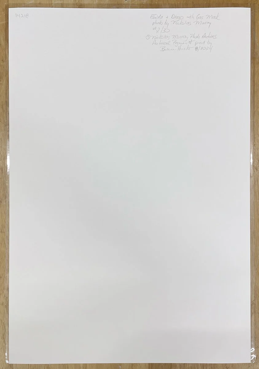 7_14218_Muray_Frida and Diego with Gas Mask.jpg