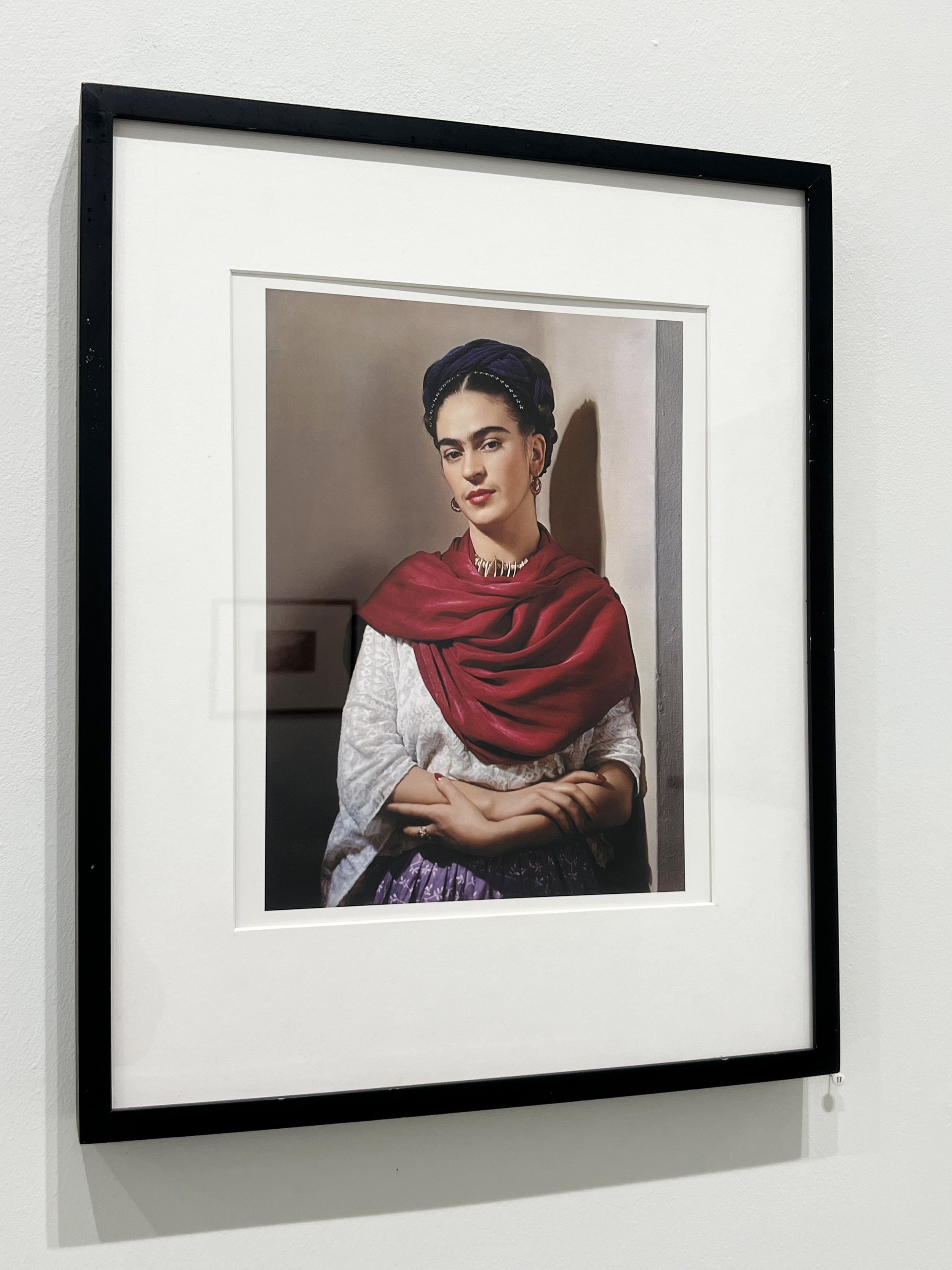 6_14166_Muray_Frida Kahlo in Magenta Rebozo.jpg