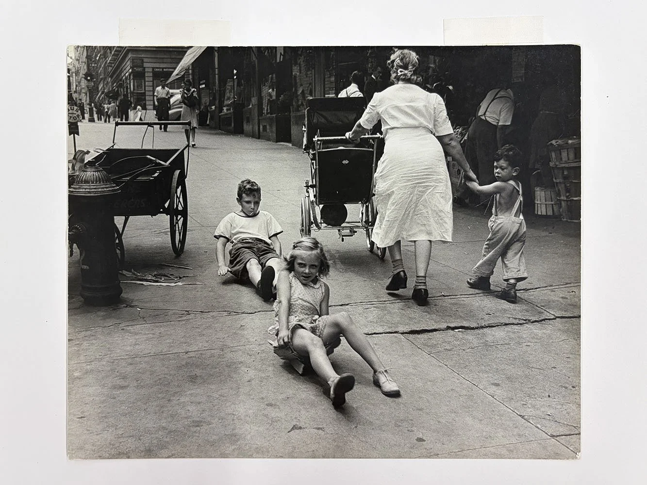 2_John_Albok_8635_New York Scene (Sidewalk Race).jpg