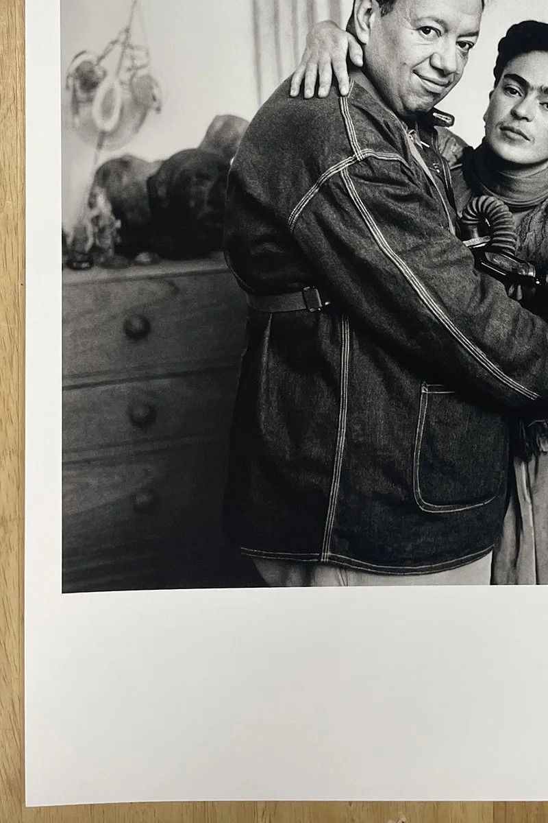 5_14218_Muray_Frida and Diego with Gas Mask.jpg