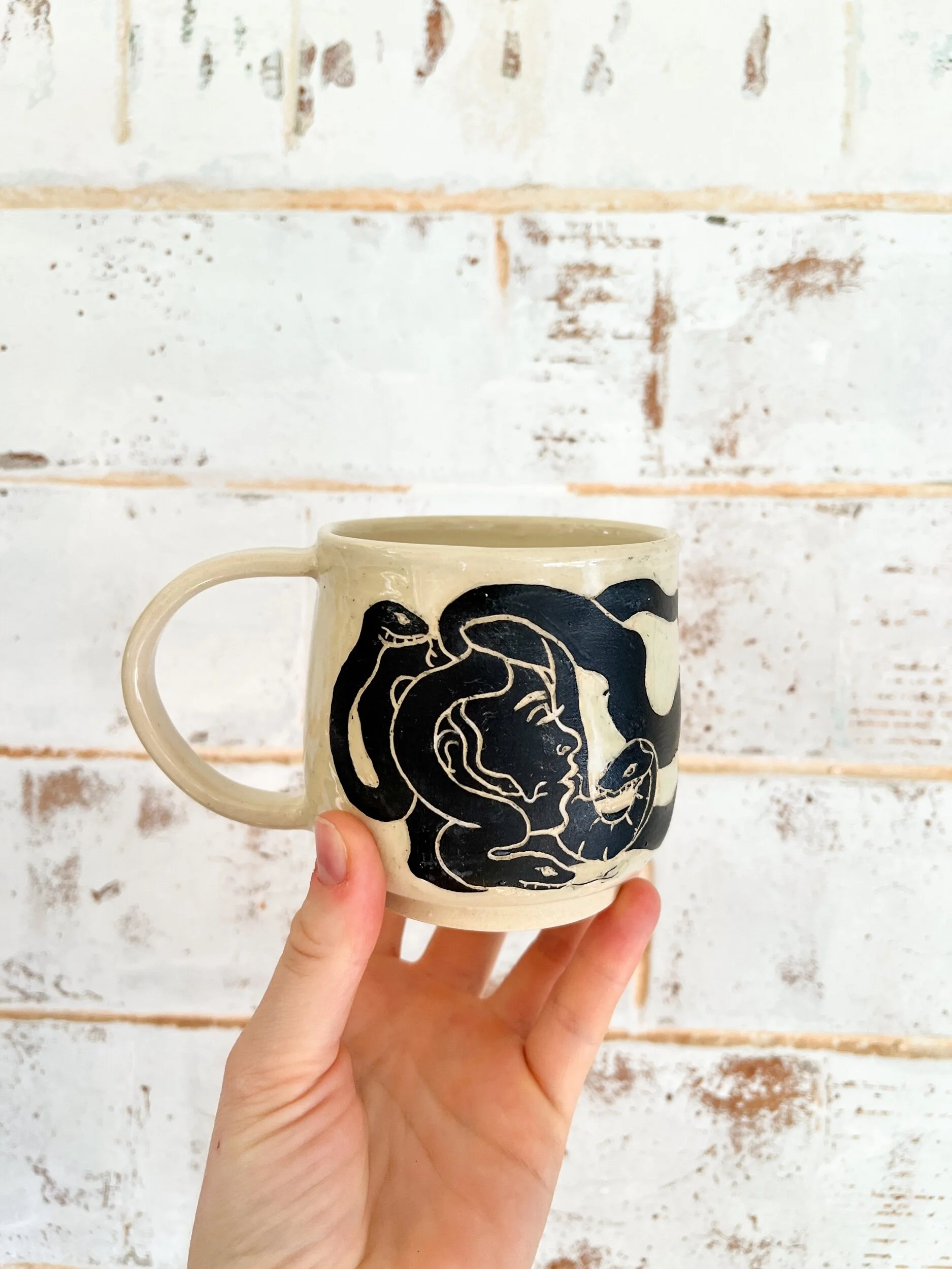 8322CB6F-EF9E-4688-A4A2-0886BF17B956