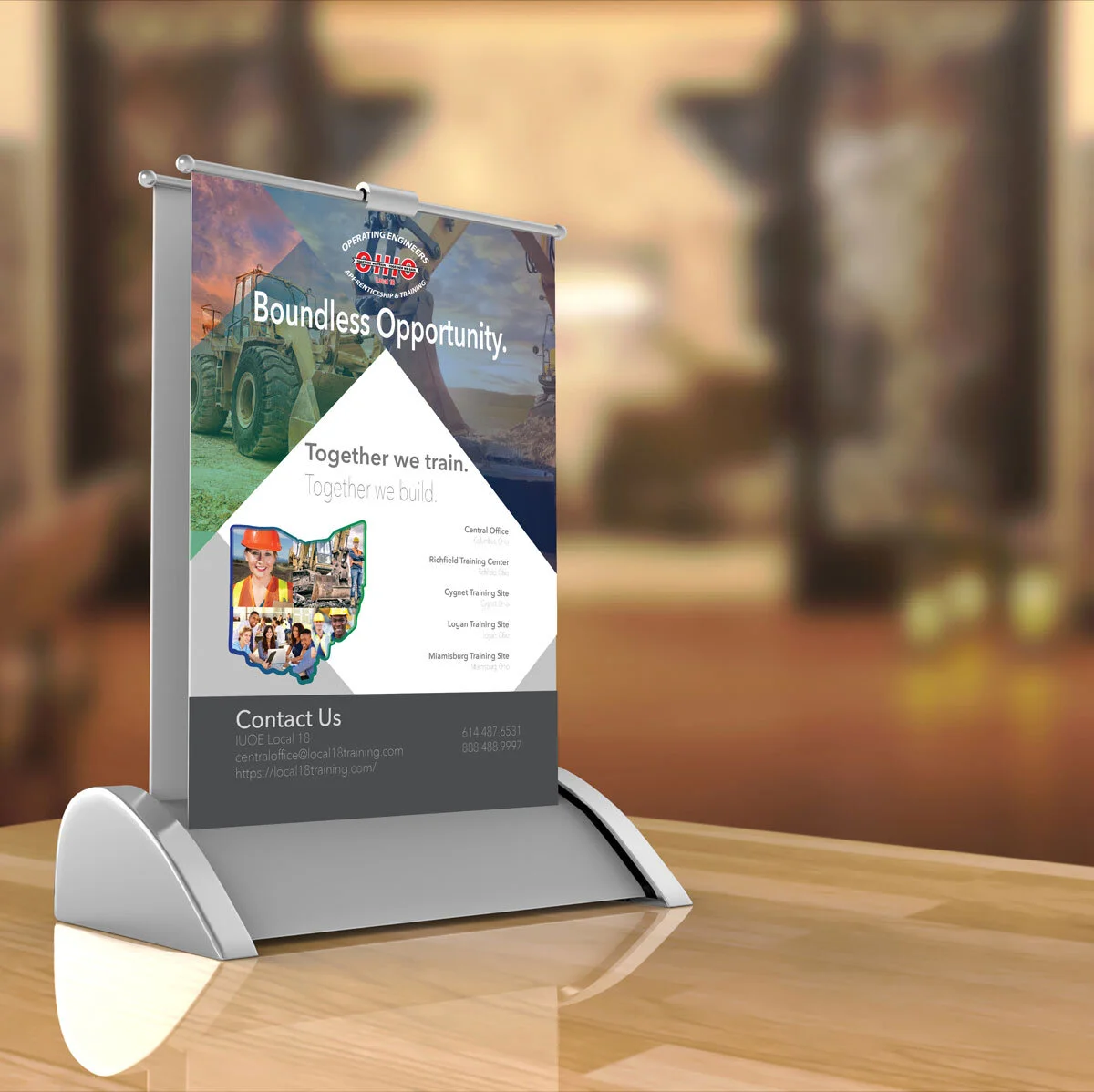 IUOE-Tabletop-Bannerstand.jpg