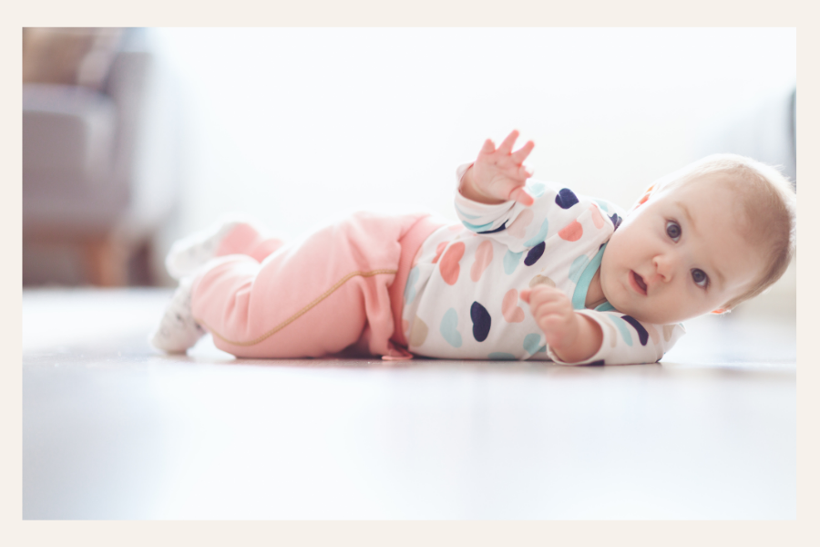 Логотип toysrus. Chill baby we're all bad in someone's story. Babies are us. Babies are us. The virzi triplets.