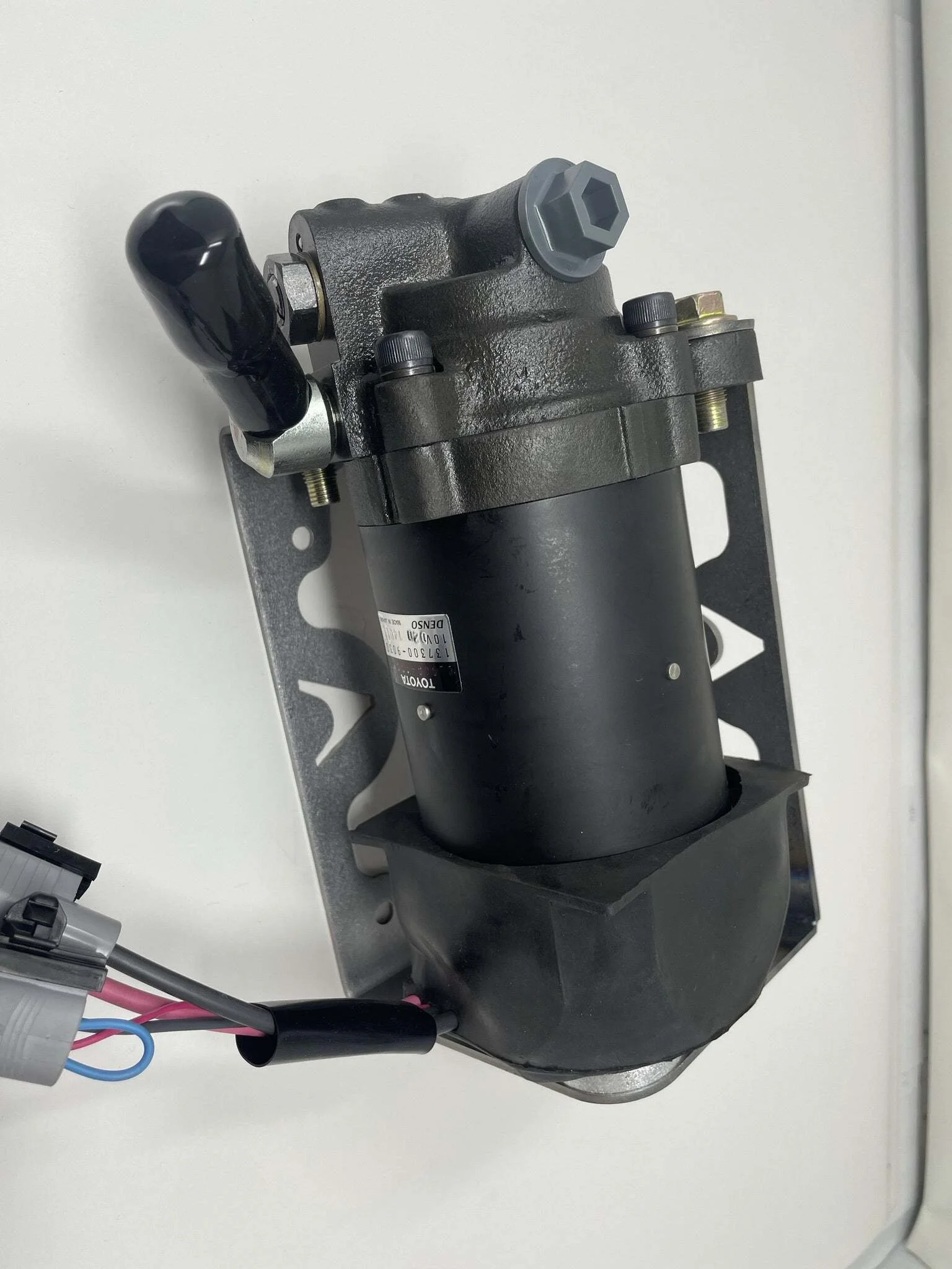 ALARIA Electric Power steering pump bracket (suits SW20 MR2 pump