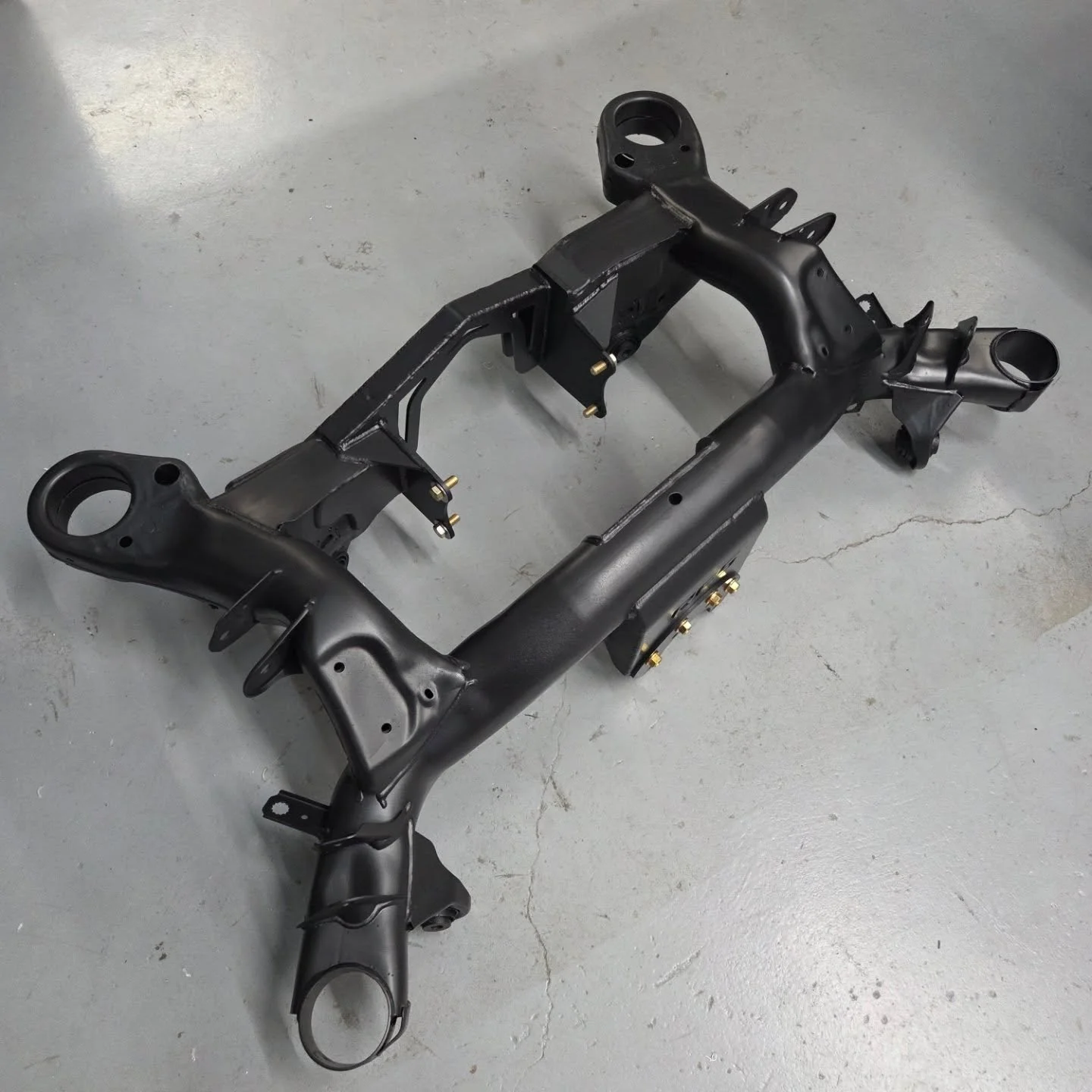 This has been a top asked for subframe that we are now offering!  This is for you #e82 and #e92 owners who want to take their driftcar to the next level and install a #winters or #bulldog quick change diff.  Hit the website for details! 
#risefabshop