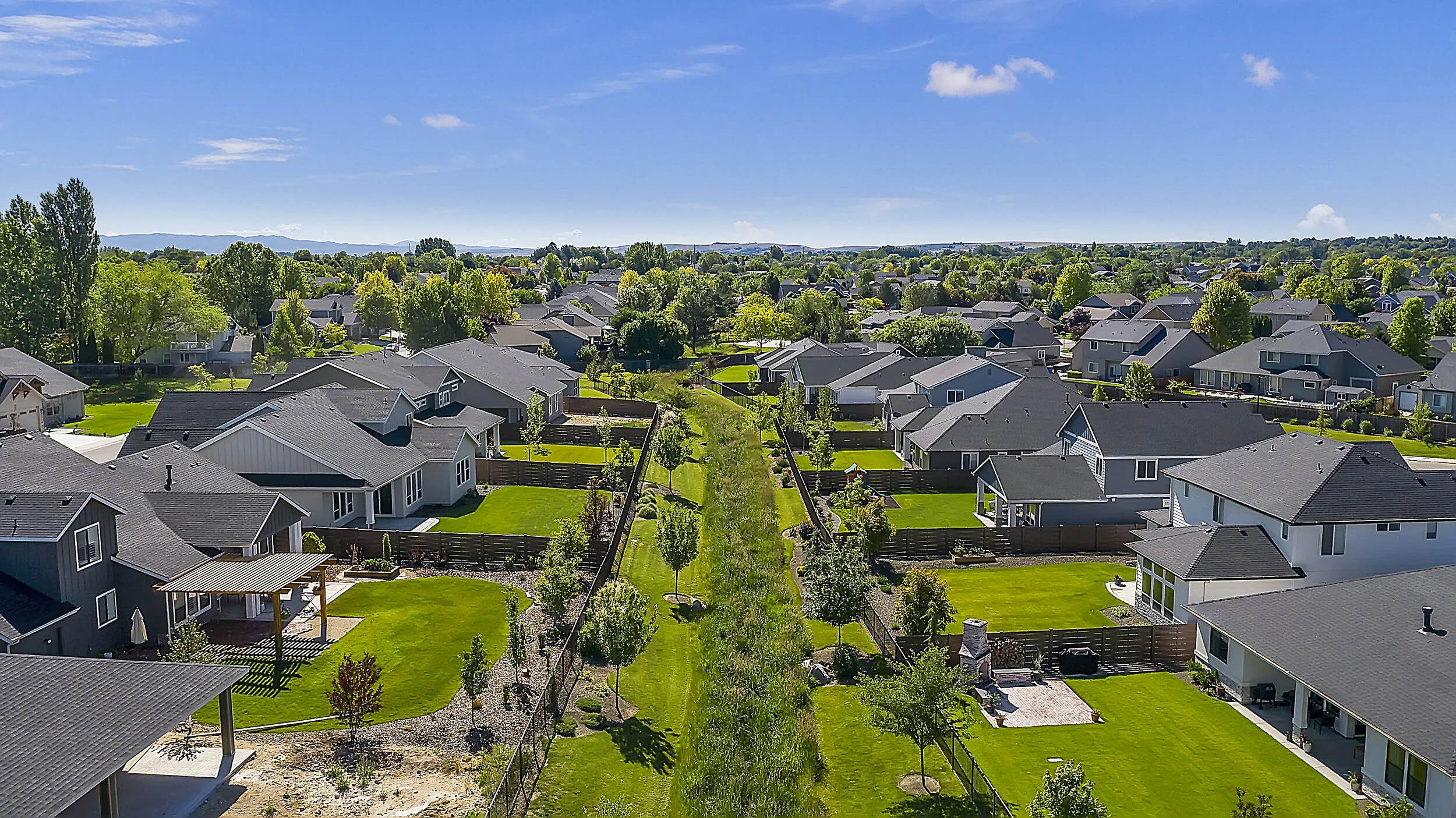 Hillsdale Creek Meridian, Idaho M3 Companies, LLC