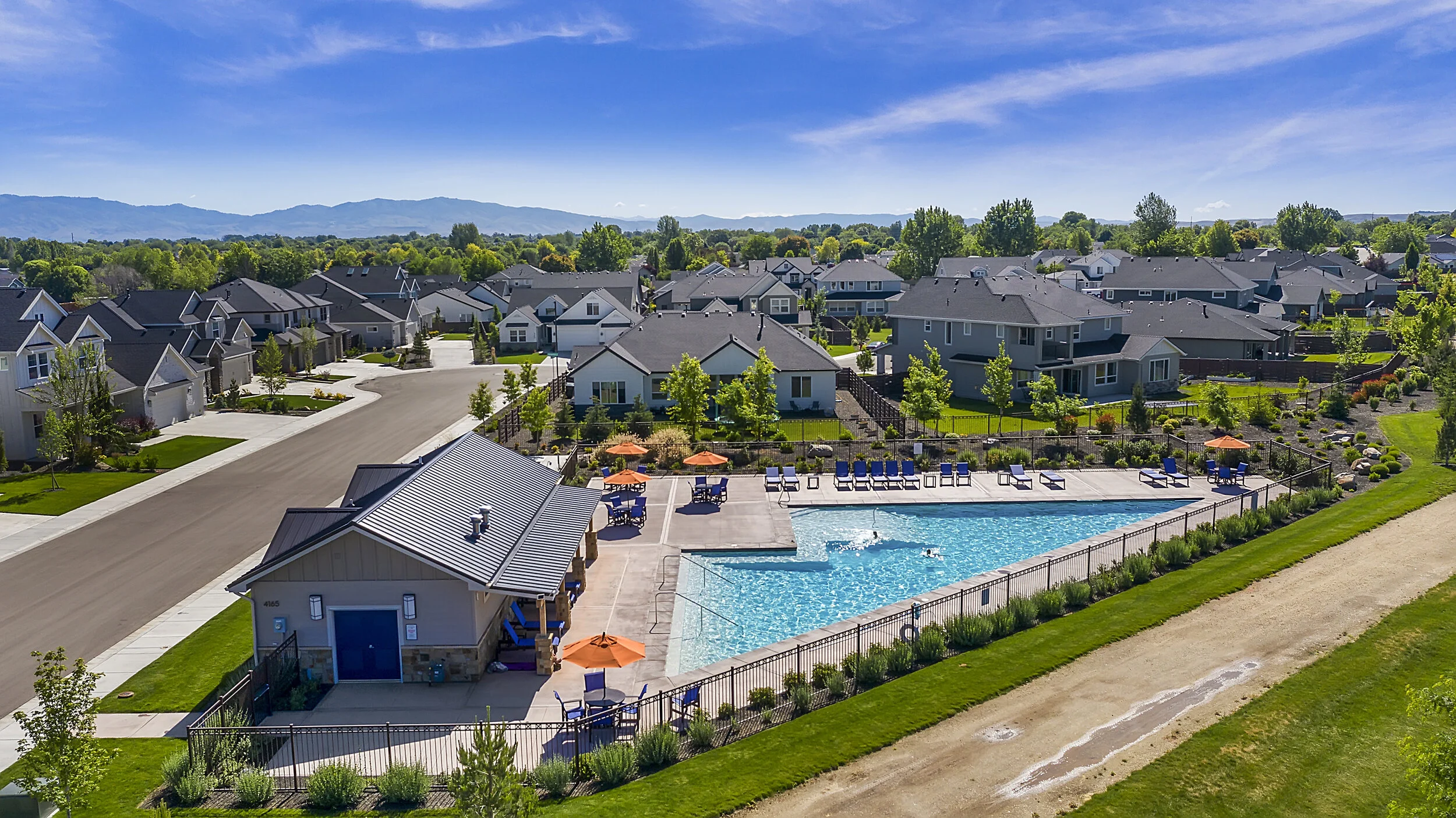 Hillsdale Creek Meridian, Idaho M3 Companies, LLC