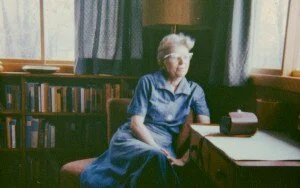 Reading and Writing through the Poetry of Lorine Niedecker