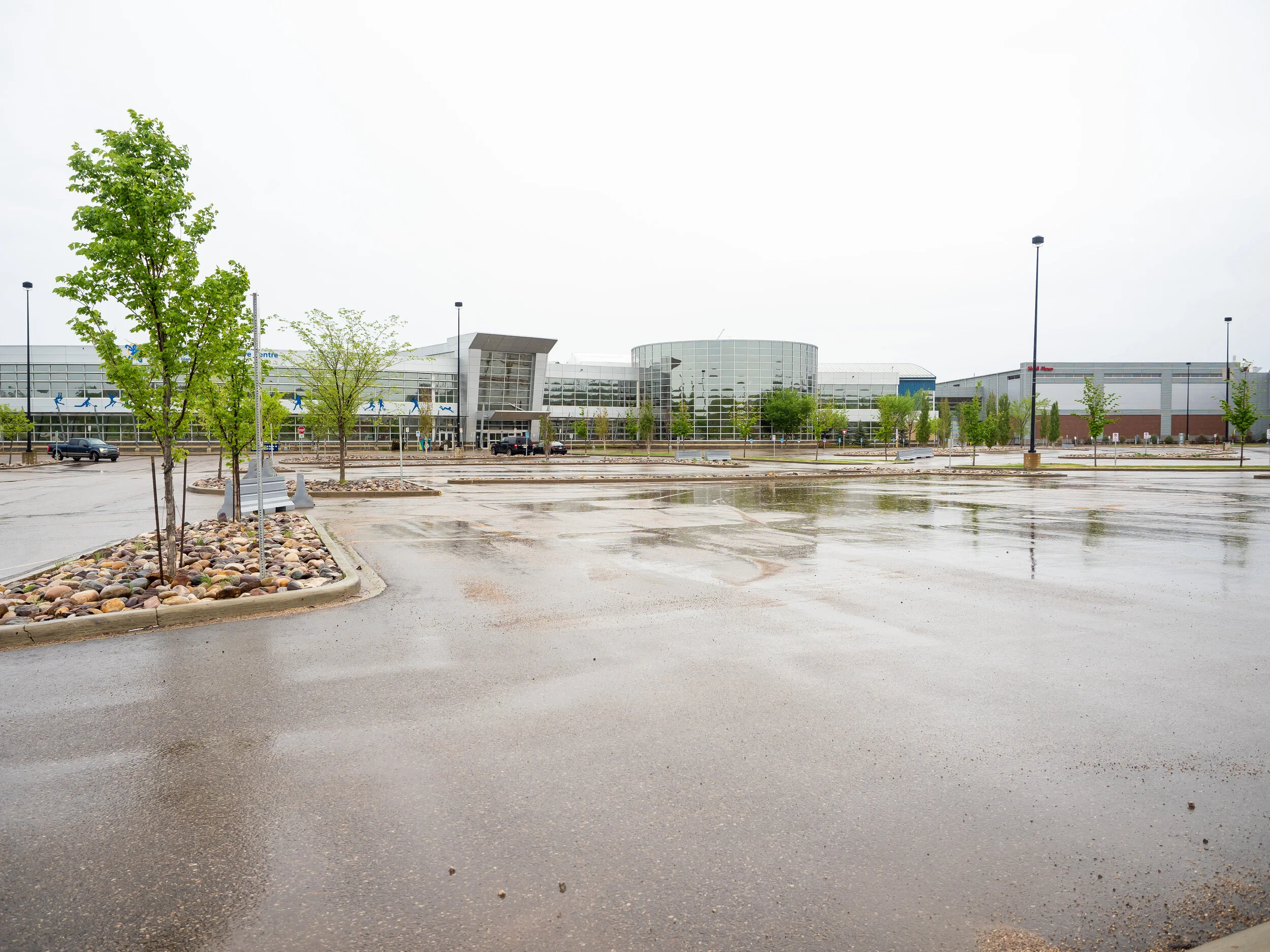 ISO 200 / 1/320 / f/2.8